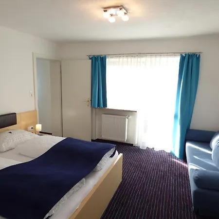 Panoramahotel Sankt Johann in Tirol Room photo